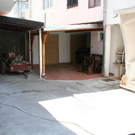 Apartments By The Sea Promajna, Makarska - 2673 المظهر الخارجي الصورة