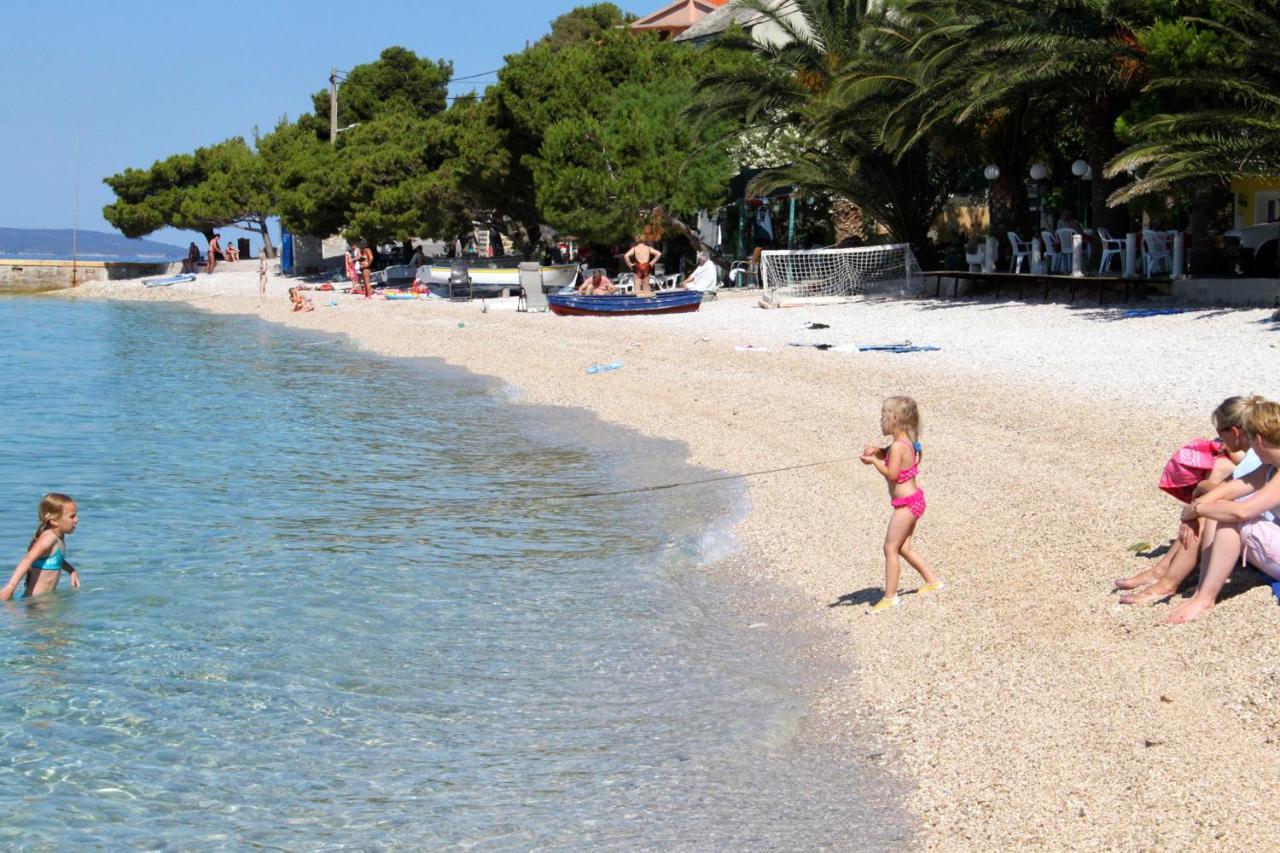 Apartments By The Sea Promajna, Makarska - 2673 المظهر الخارجي الصورة